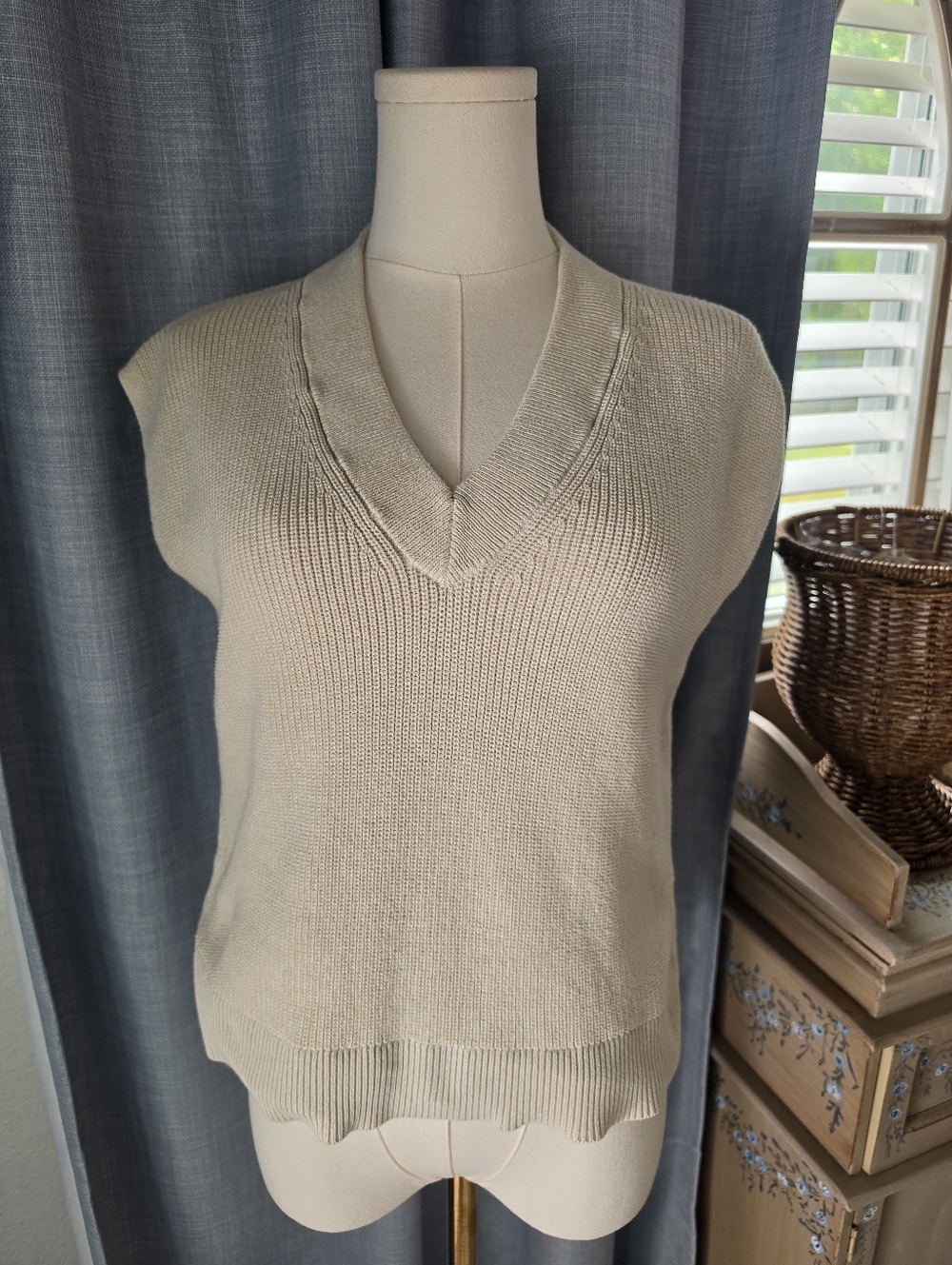 Banana Republic Sweater Vest